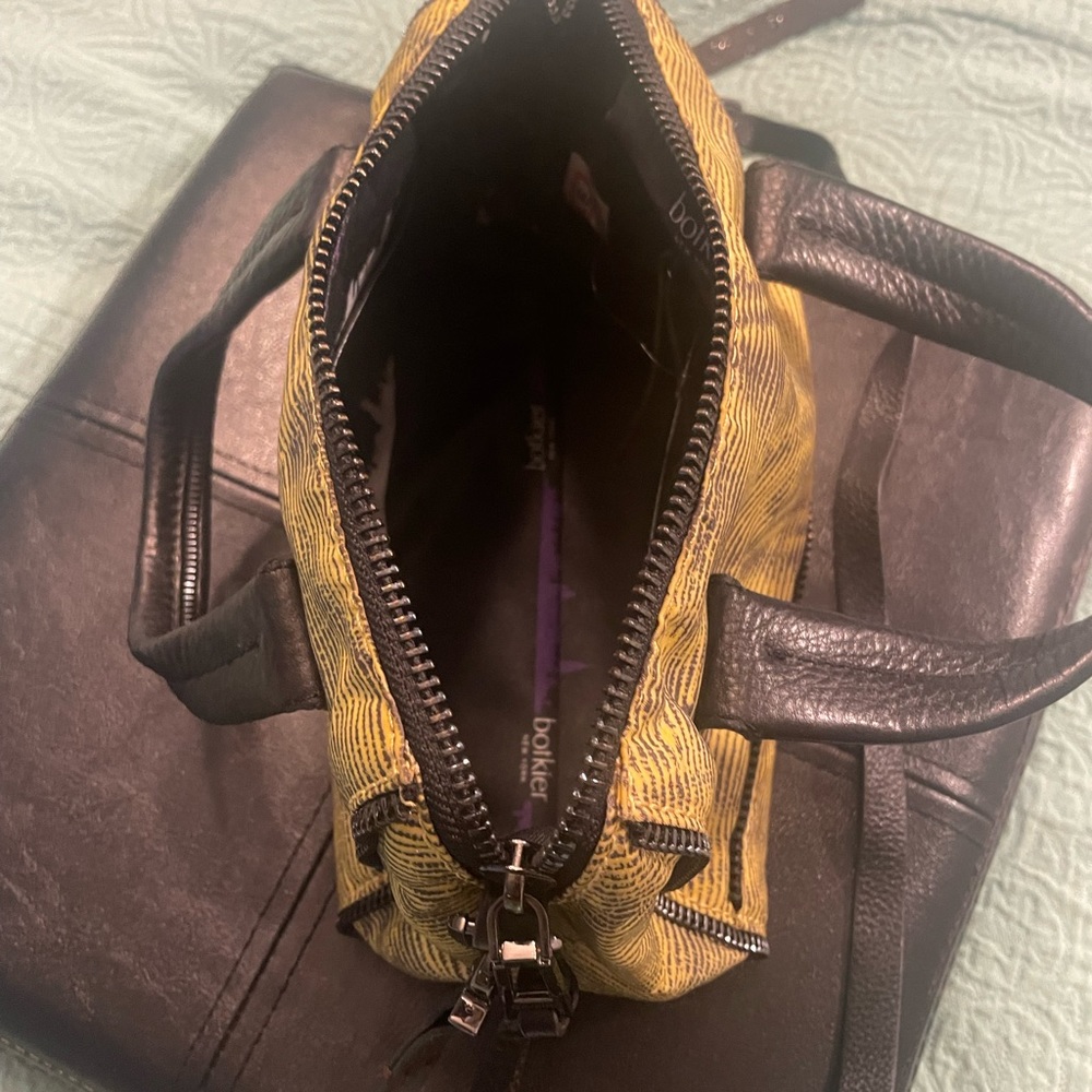 Botkier Small Purse. - image 5